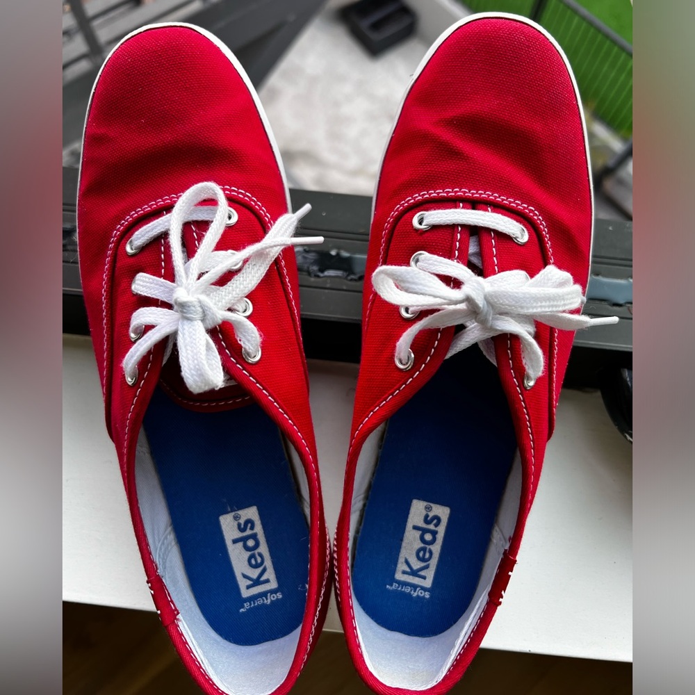 Red Keds size 7